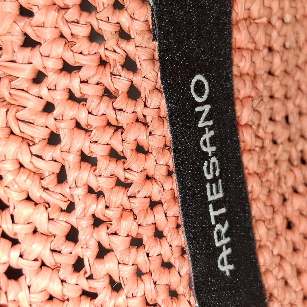 Artesano Brand Wicker Shoulder Bag - Picture 2 of 4